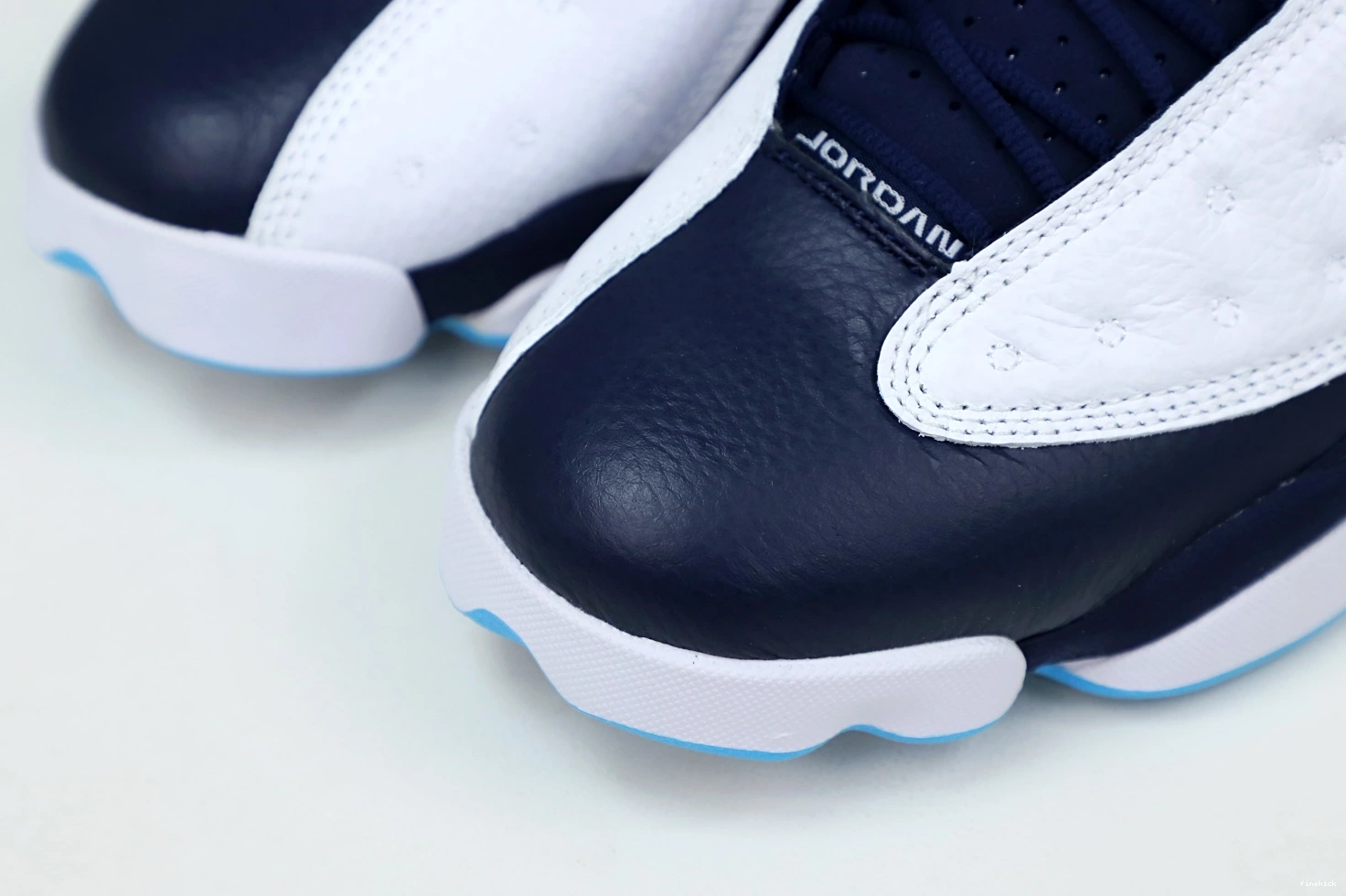 OBSIDIAN 13 RETRO BLUE JORDAN WHITE AIR POWDER 414571-144 0717